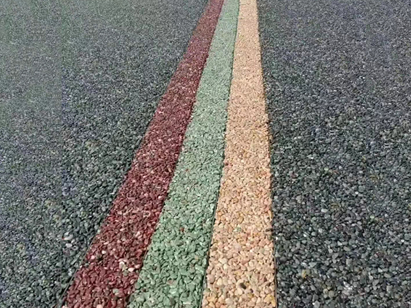 膠粘石地坪的施工方法是什么？有哪些注意事項(xiàng)？